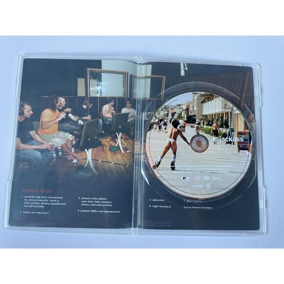 MTV's JACKASS the box set, three DVD's with Bonus Disc, and Photo Booklet - Picture 16 of 17